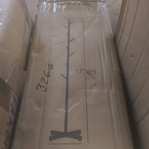 BOXED COAT RAIL 