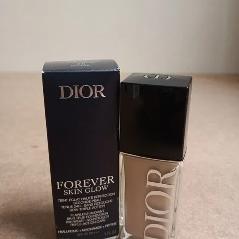 DIOR FOREVER SKIN GLOW FOUNDATION – 30 ML – BOXED