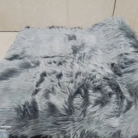 BRAND NEW PACO HOME ANTHRACITE PLAYA RUG