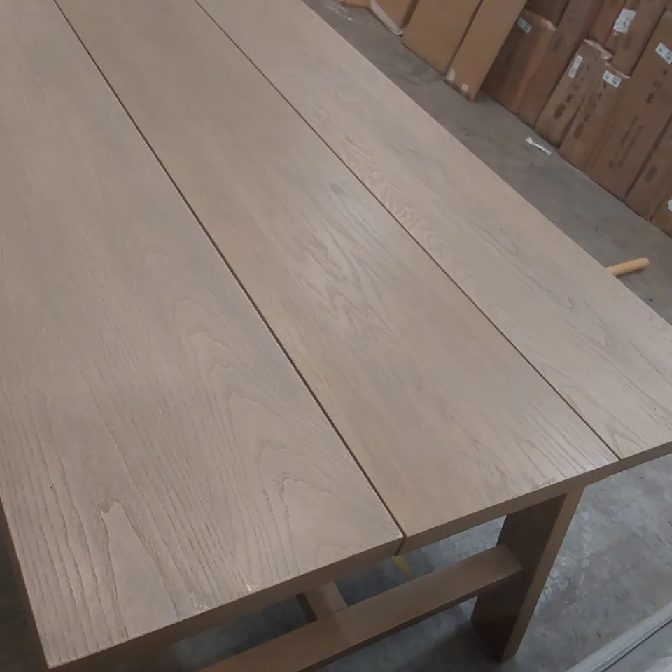 DESIGNER WOODEN DINING TABLE
