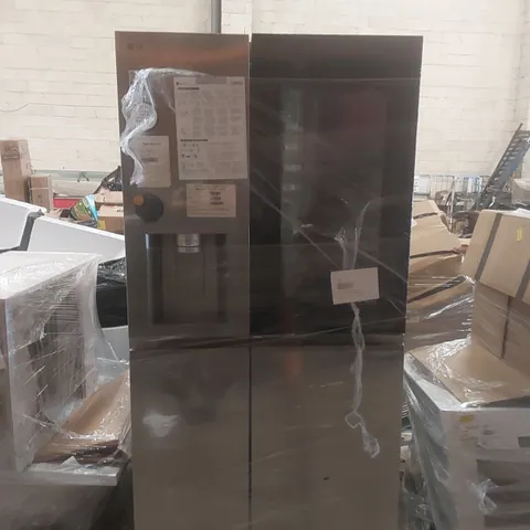 LG INSTAVIEW 628 LITRE SIDE-BY-SIDE AMERICAN FRIDGE FREEZER - BRUSHED STEEL - SMASHED DOOR