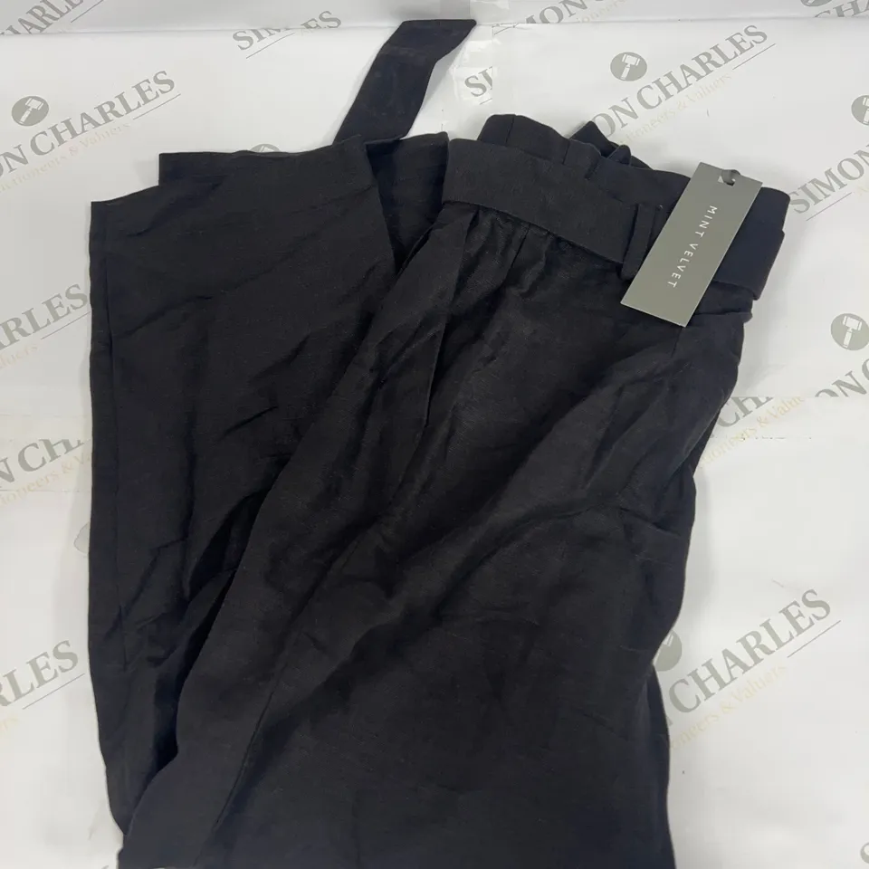 MINT VELVET BELTED BARREL TROUSER IN BLACK SIZE 8