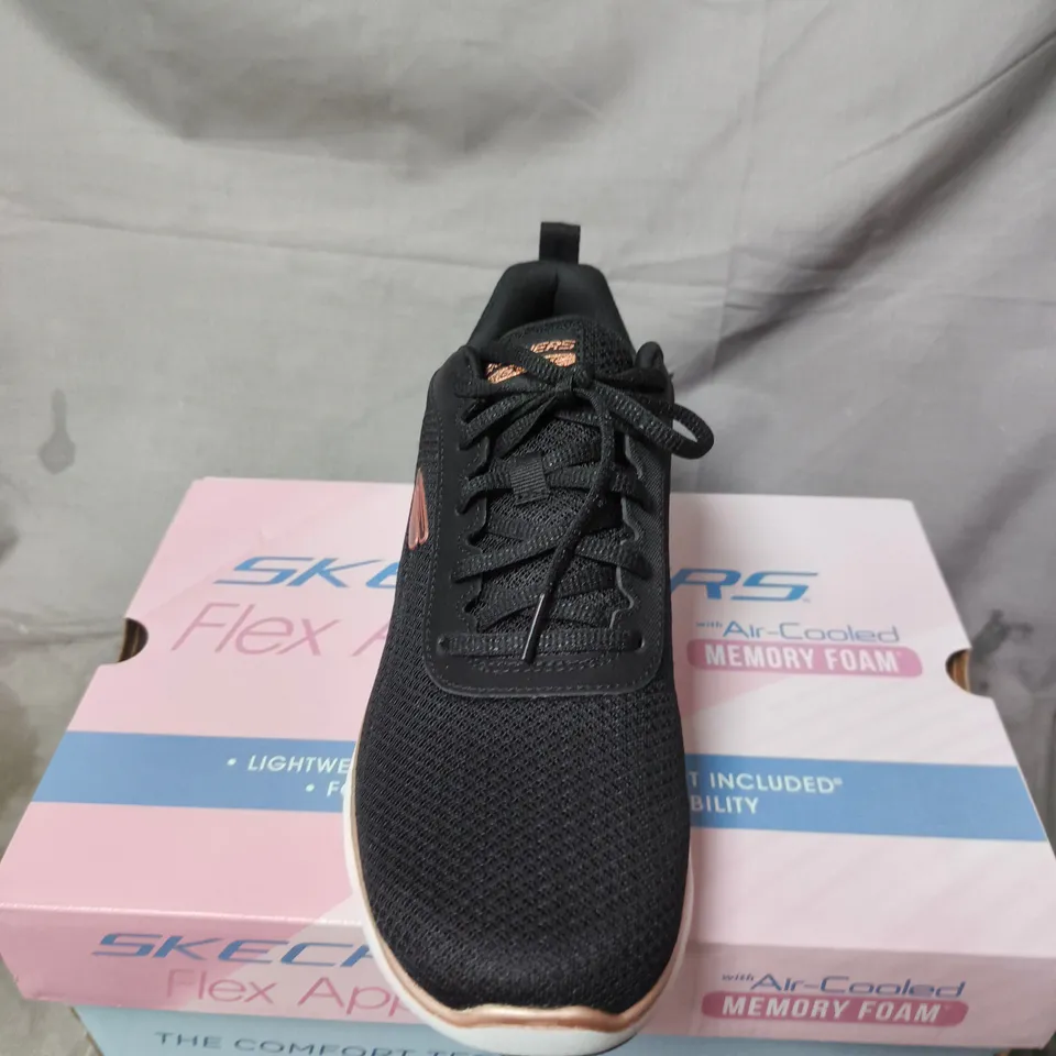 BOXED PAIR OF SKECHERS FLEX APPEAL SNEAKERS – BLACK, MEMORY FOAM - SIZE 7