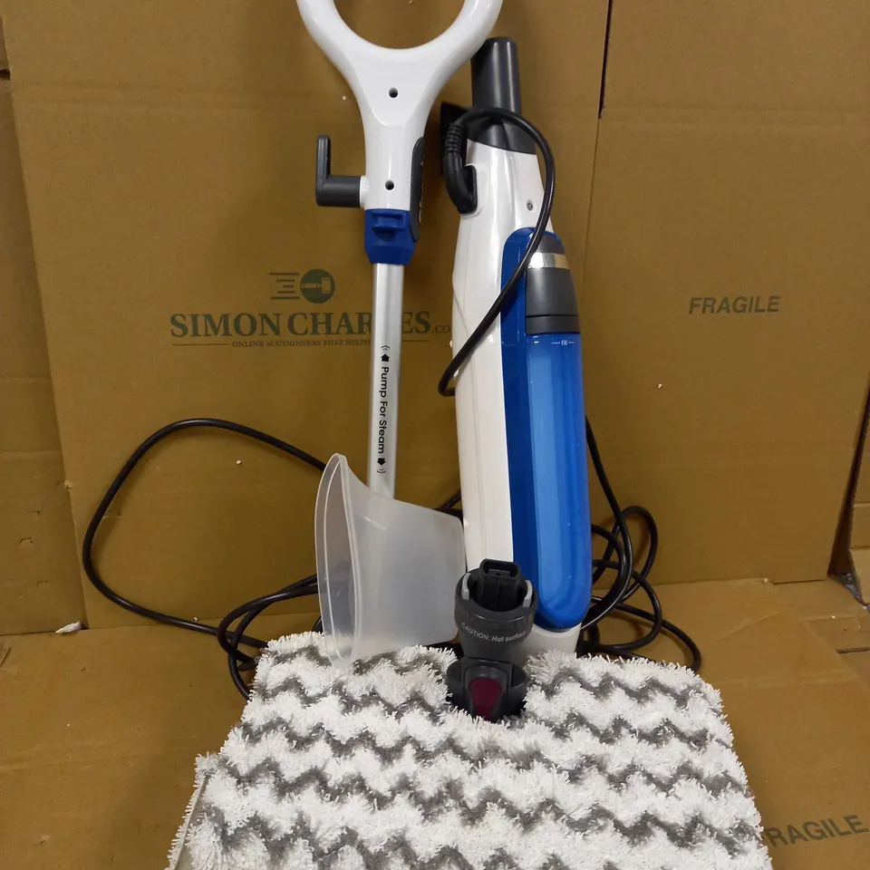 SHARK KLIK AND FLIP STEAM MOP