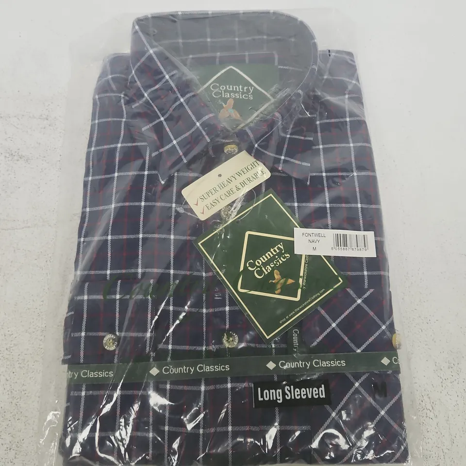 COUNTRY CLASSICS NAVY CHECK LONG-SLEEVED SHIRT – SIZE M