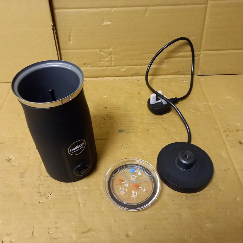 LAVAZZA MILKEASY MILK FROTHER