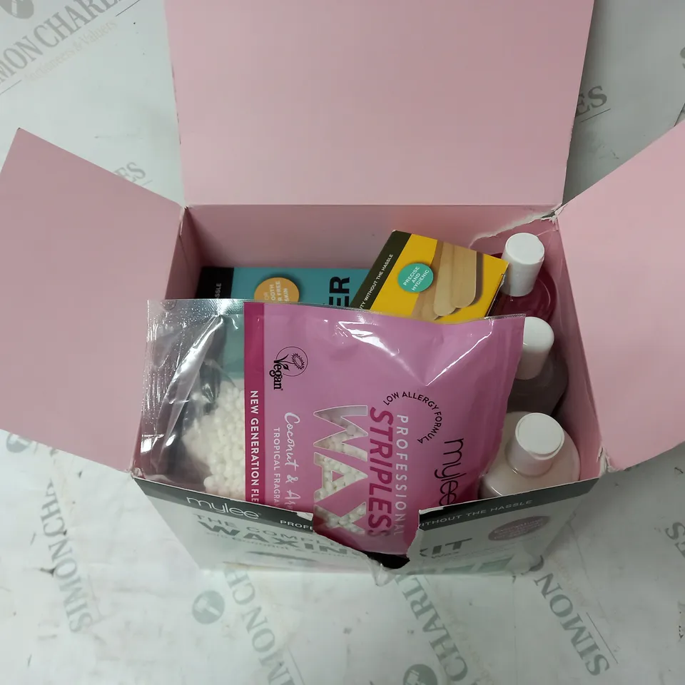 BOXED MYLEE THE COMPLETE WAXING KIT 