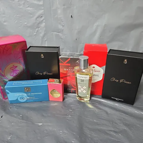 APPROXIMATELY 12 ASSORTED COSMETICS ITEMS TO INCLUDE CHEZ PIERRE EXISTATION EDP, AVON BLACK SUEDE HOT, RITUALS LUXURY AIR FRESHENER, ETC