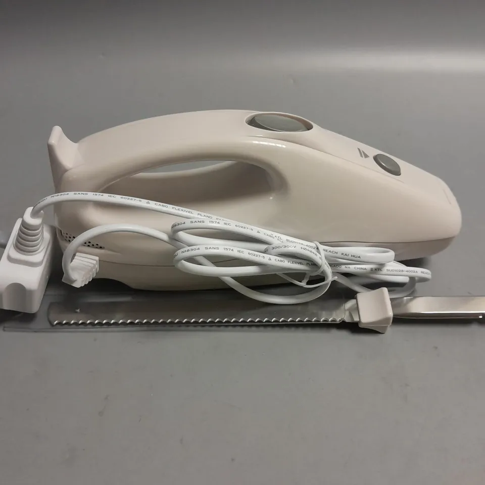 RUSSELL HOBBS FOOD COLLECTION CARVING KNIFE