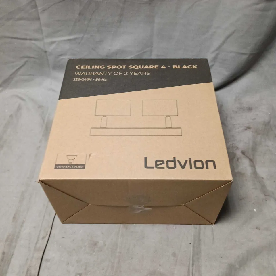 LEDVION CEILING SPORT SQUARE 4 - BLACK 220 - 240V 50HZ