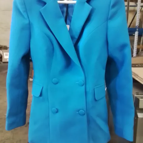 PALLET OF ASSORTED CLOTHING ITEMS TO INCLUDE;BARRUS LONDON BLAZER,BARRUS LONDON CROWN,BARRUS LONDON DRESS