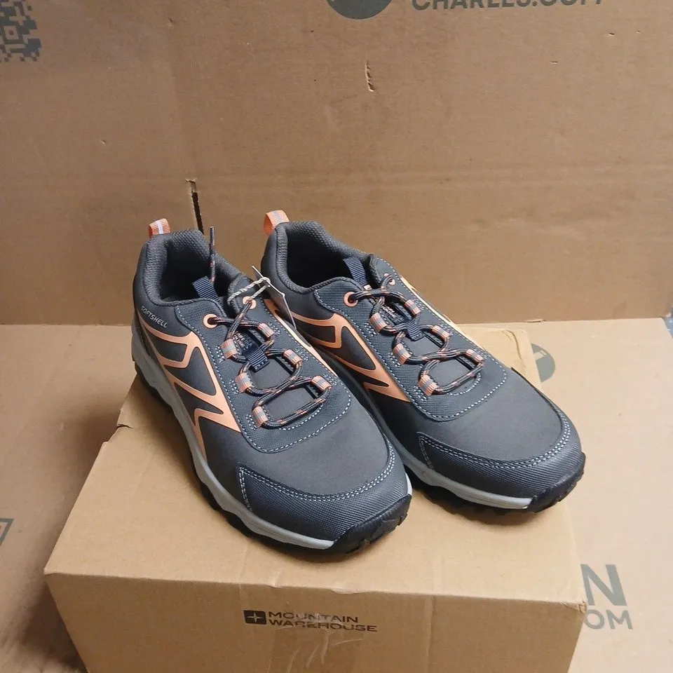 MOUNTAIN WAREHOUSE HIKING SHOES – BLUE/GREY WITH PINK ACCENTS BOXED UK 5