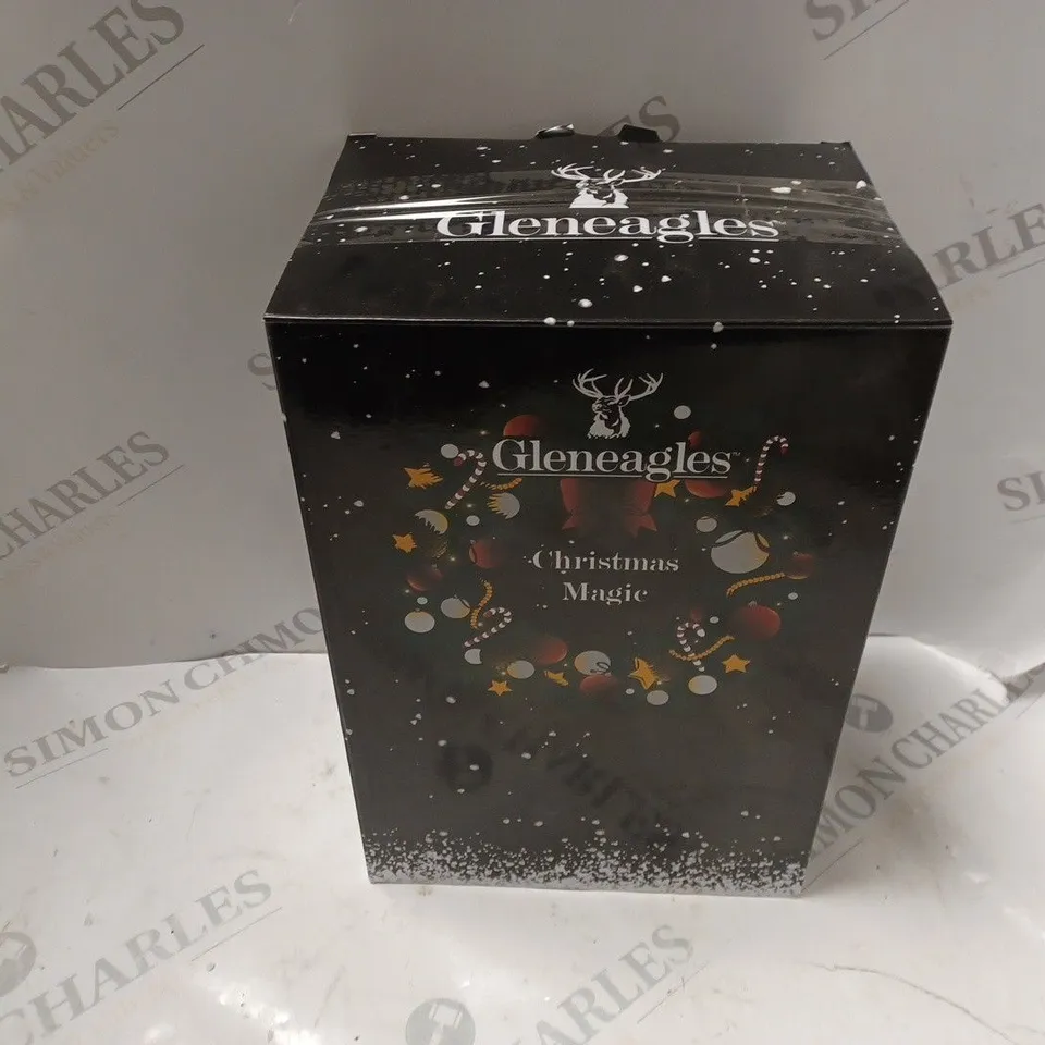 BOXED GLENEAGLES CHRISTMAS MAGIC CHRISTMAS SCENE DECORATIVE PIECE (SNOWMEN HOUSE)