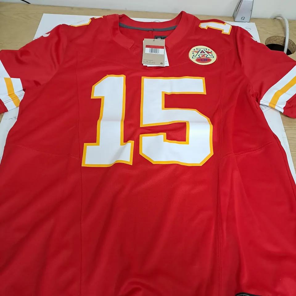 MENS PATRICK MAHOMES KANSAS CHIEFS JERSEY SIZE L 