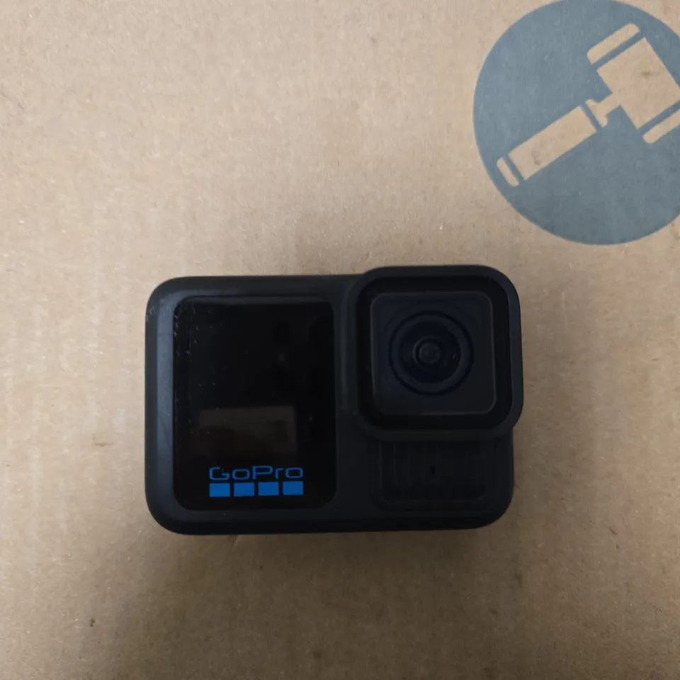 GOPRO HERO13 BLACK ACTION CAMERA – CASE WITH USB-C CABLE & MOUNTING