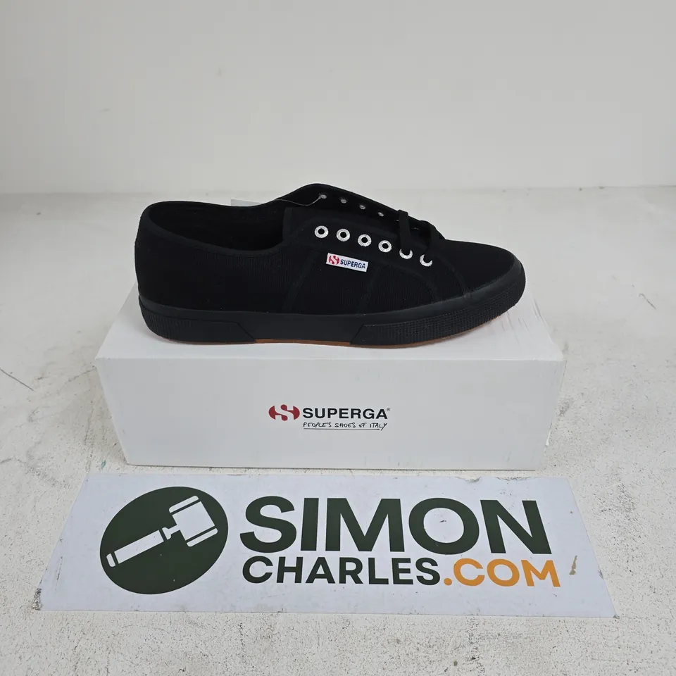 BOXED PAIR OF SUPERGA COTU CLASSIC SHOES IN BLACK - UK 10.5