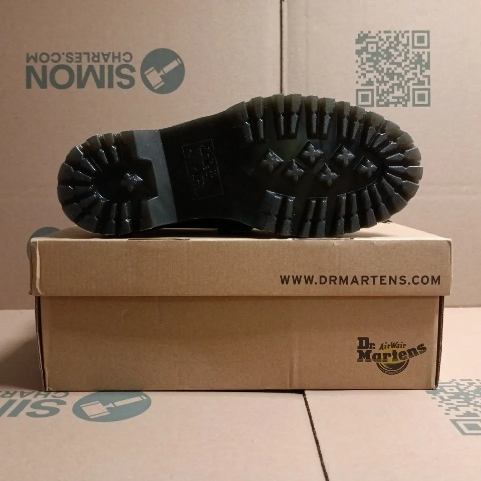 BOXED PAIR OF DR MARTENS ADRIAN QUAD PLATFORM CHUNKY LOAFERS IN BLACK SIZE UK 7