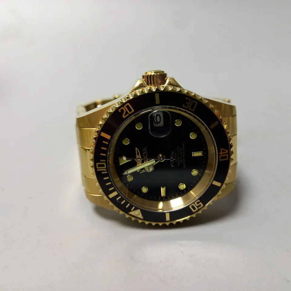 INVICTA PRO DIVER STAINLESS STEEL MEN'S AUTOMATIC WATCH - 40MM
