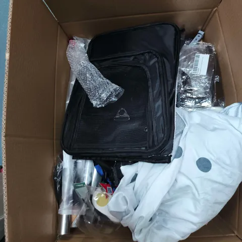 BOX OF APPROXIMATELY 20 ASSORTED ITEMS TO INCLUDE: GARDEN HAND SHEARS 