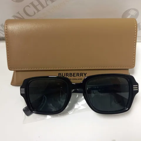 BURBERRY RECTANGULAR BLACK FRAME - DARK GREY