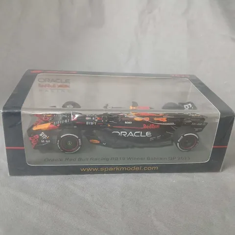 SPARK MODEL 1:43 ORACLE RED BULL RB19 BAHRAIN GP 2023 DIE-CAST CAR – BOXED