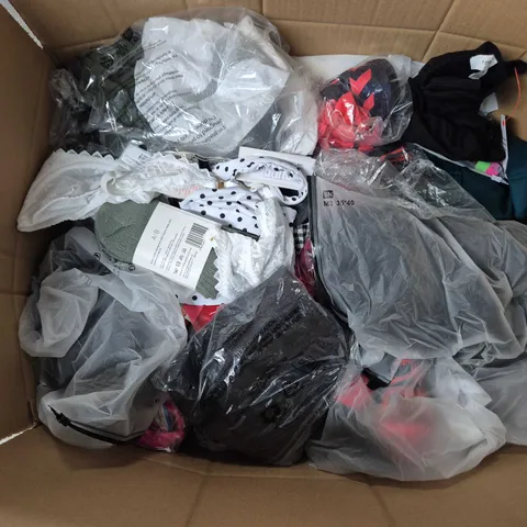 LARGE BOX OF APPROXIMATELY 20 ASSORTED CLOTHING ITEMS IN VARIOUS SIZES, STYLES AND COLOURS