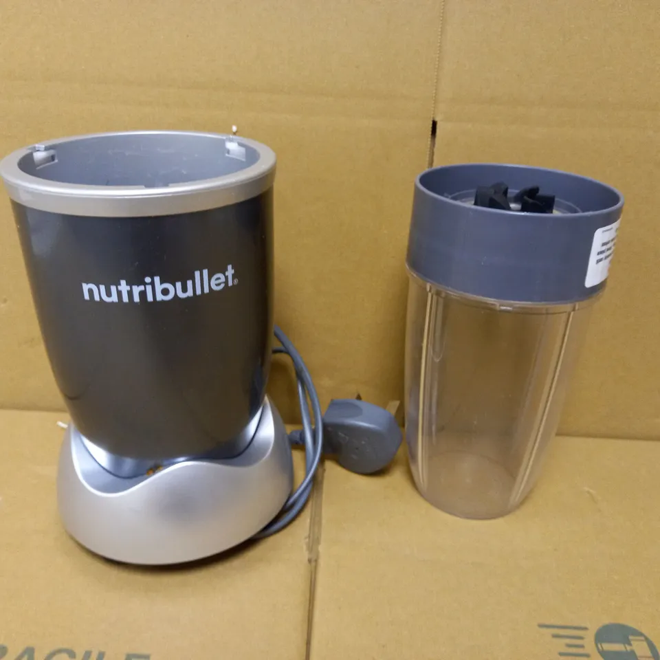 NUTRIBULLET 600 SERIES 600W NUTRITION EXTRACTOR 