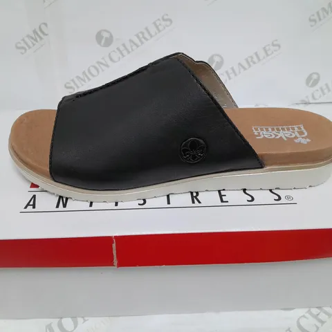 RIEKER ANTISTRESS BLACK SIZE 39