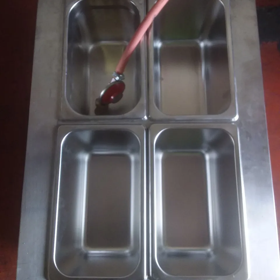 GAS POWERED 4 DOOR BAIN MARIE 