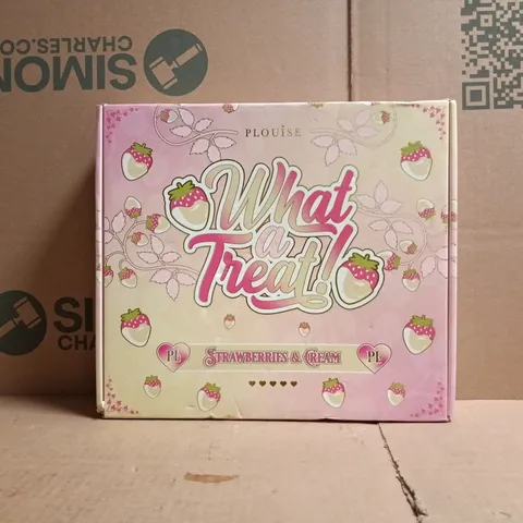 P.LOUISE WHAT A TREAT STRAWBERRIES & CREAM MYSTERY COSMETIC BOX SET