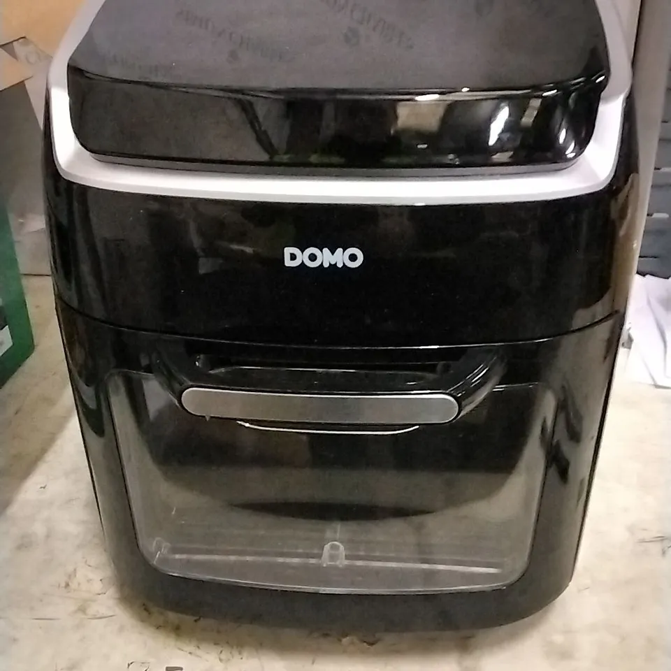BOXED DOMO DELI AIR FRYER MULTIFUNCTION OVEN