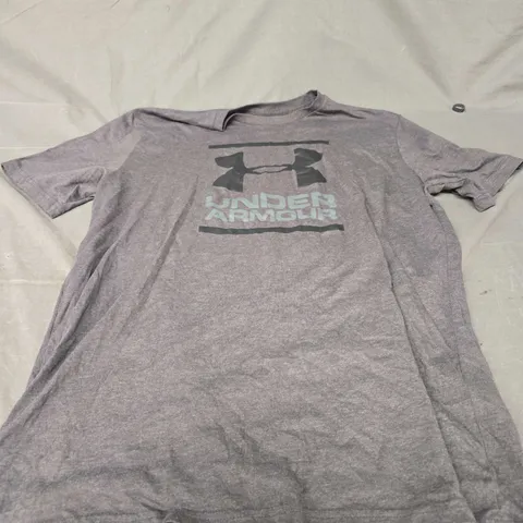 UNDER ARMOUR DARK GREY TEE SIZE M