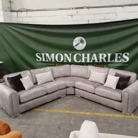 AMARA CORNER GROUP SOFA - STONE