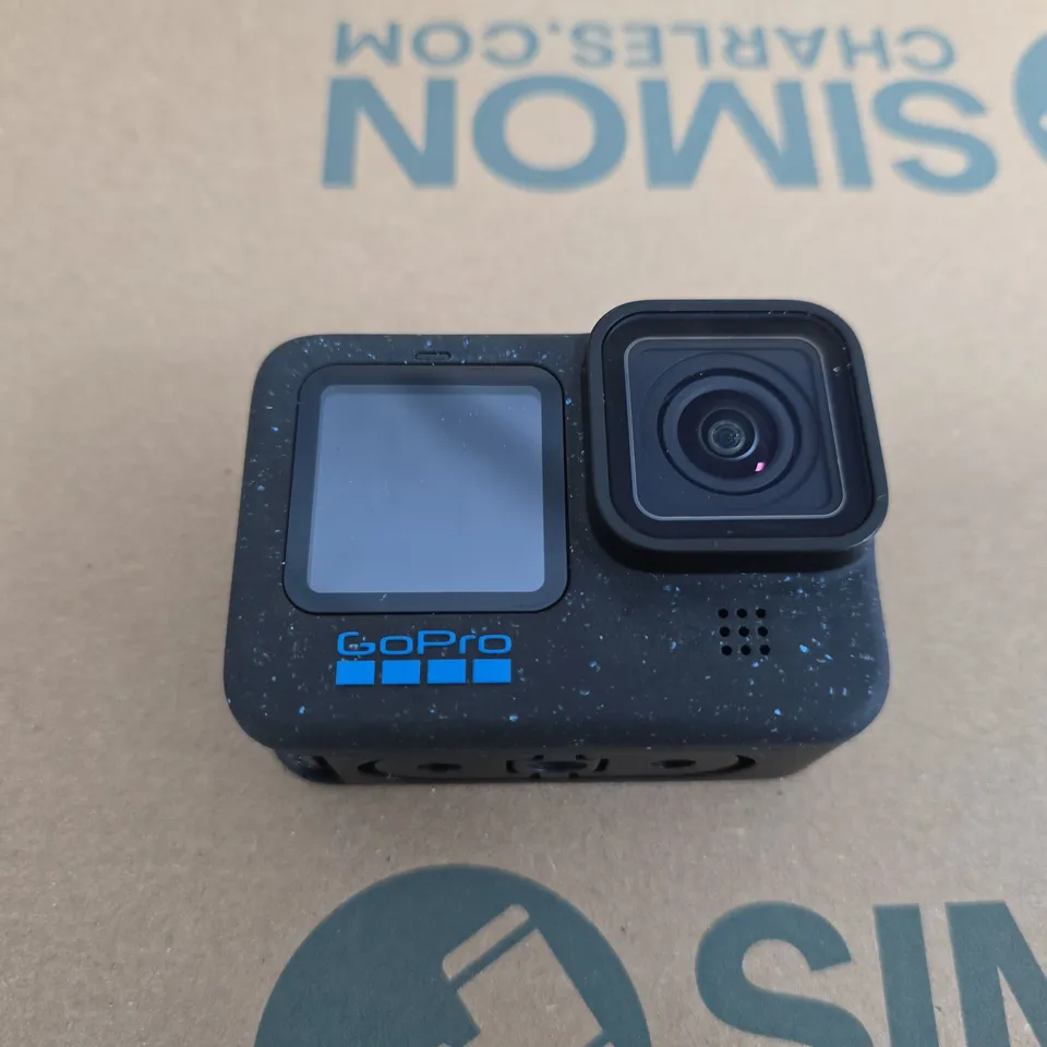 GOPRO HERO12 BLACK ACTION CAMERA WITH CASE 