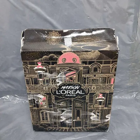 L'OREAL PARIS 24 DAY ADVENT CALENDAR 