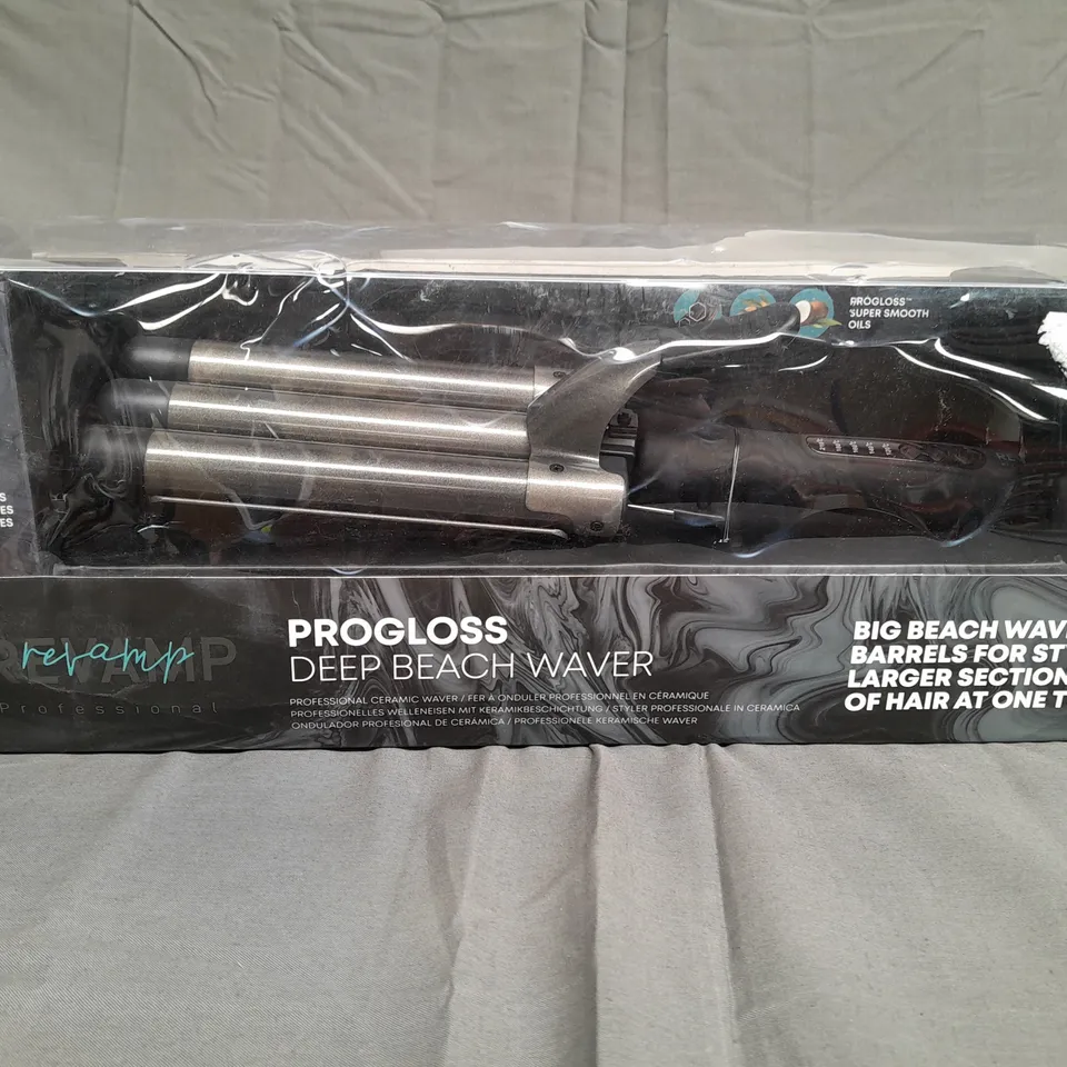 BOXED REVAMP PROGLOSS DEEP BEACH WAVER