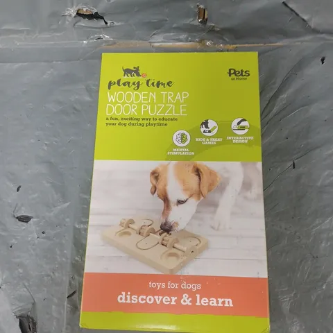 BOXED PLAYTIME WOODEN TRAP DOOR PUZZLE FOR DOGS 