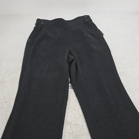 WYNNE LAYERS WOMEN'S BLACK CORDUROY TROUSERS – SIZE M