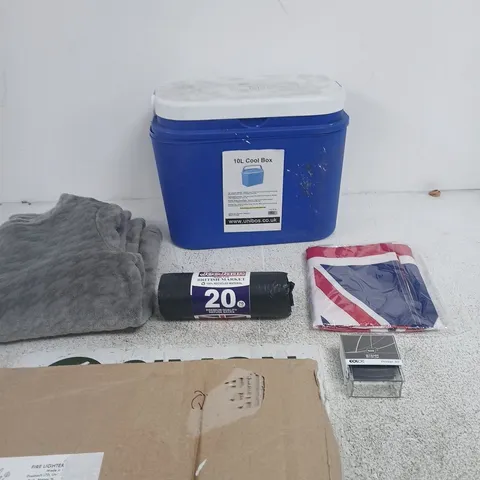 BOX OF APPROXIMATELY 10 ASSORTED ITEMS INCLUDING A COLOP STAMO NINJA, UNION JACK FLAG AND A 10L COOL BOX