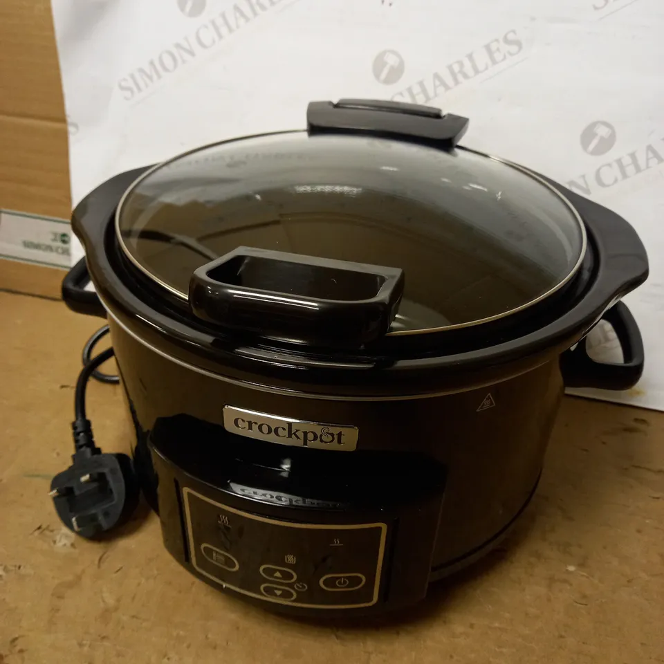 CROCK POT SLOW COOKER 