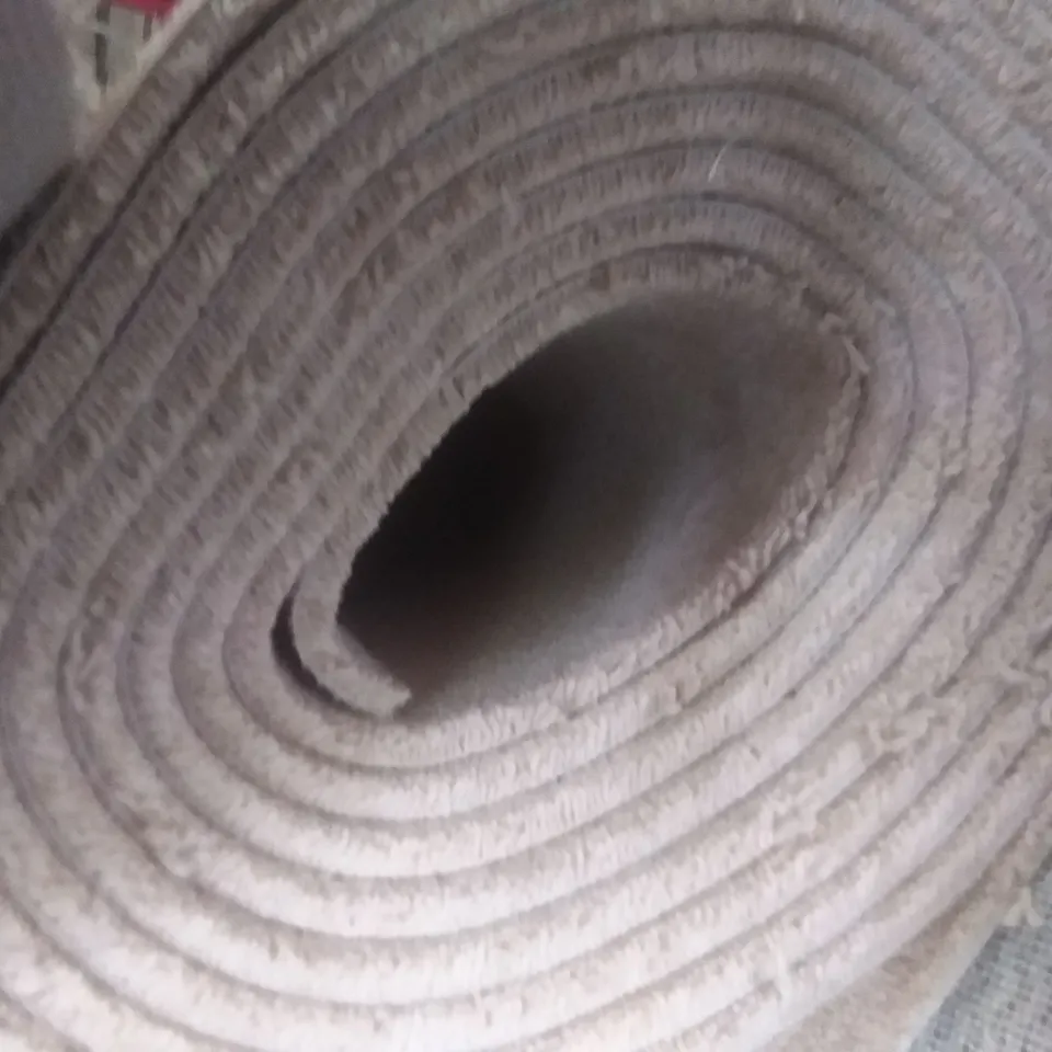ROLL OF QUALITY LINGDALE ELITE MALHAM CARPET 4×5.83M