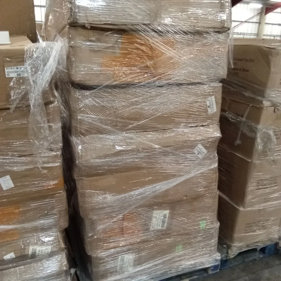 PALLET TO CONTAIN A LARGE QUANTITY OF FOLDABLE BEDS