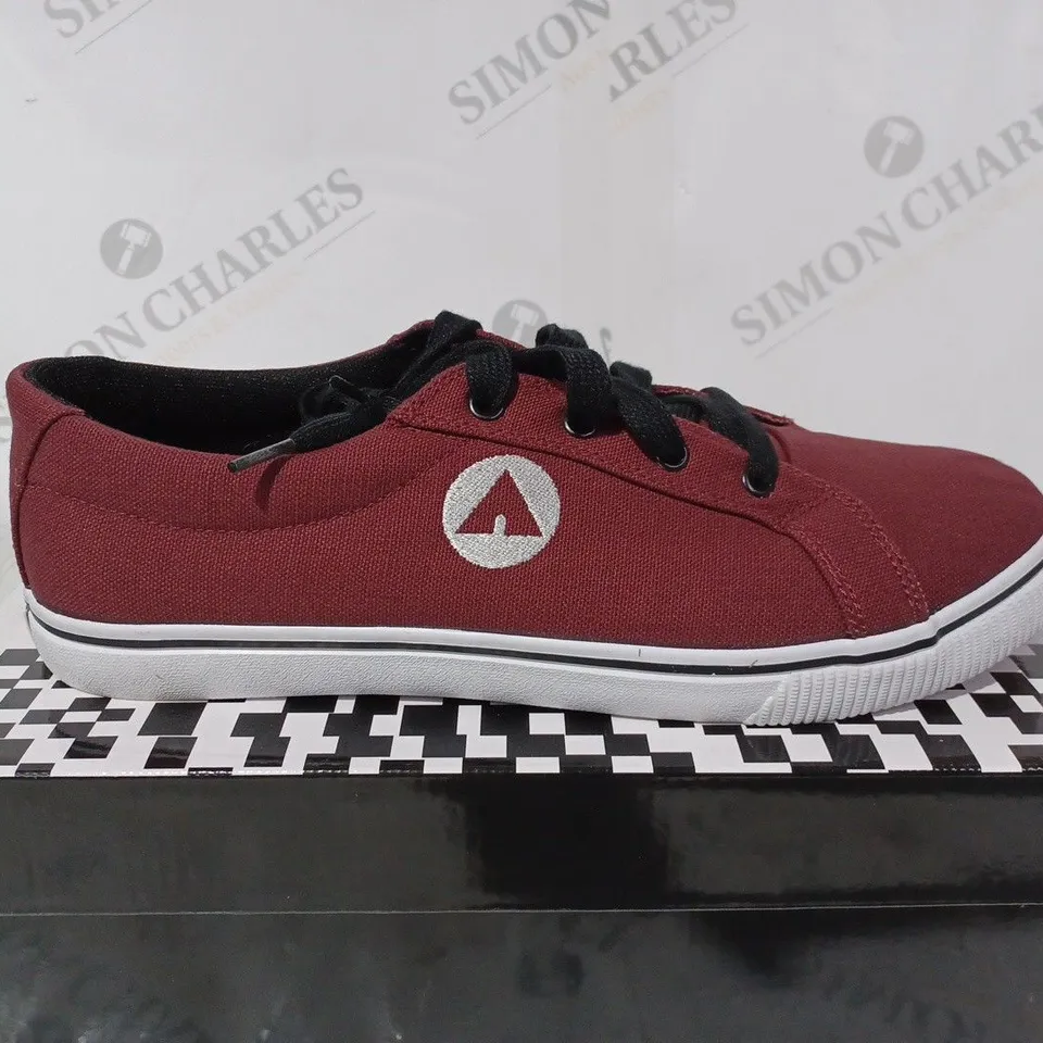 BOXED AIRWALK ASHMORE TRAINERS - 10