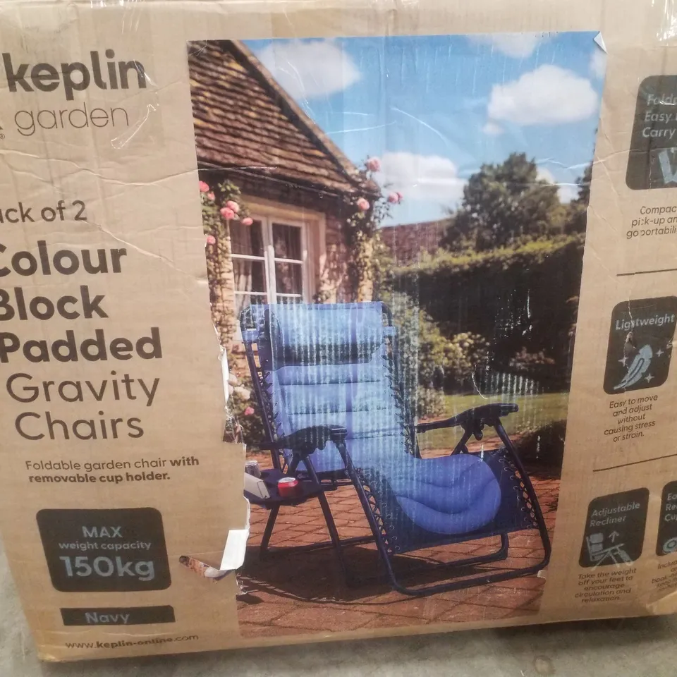 BOXED KEPLIN GARDEN PACK OF 2 COLOUR BLOCK PADDED GRAVITY CHAIRS - NAVY
