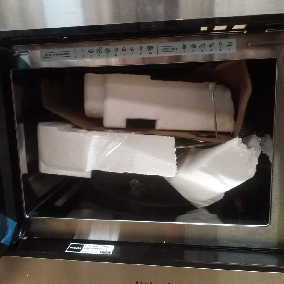 BOXED HOTPOINT MF25G IX H BUILT IN MICROWAVE WITH GRILL