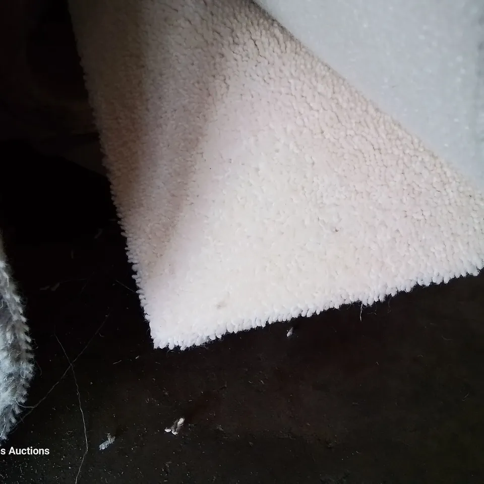 ROLL OF QUALITY DIMENSIONS PLAINS CREAM CARPET APPROXIMATELY 5M × 3.02M