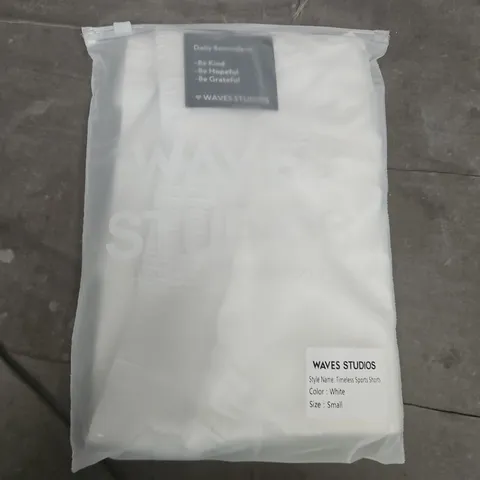 BAGGED WAVES STUDIOS TIMELESS SPORTS SHORTS IN WHITE - SMALL