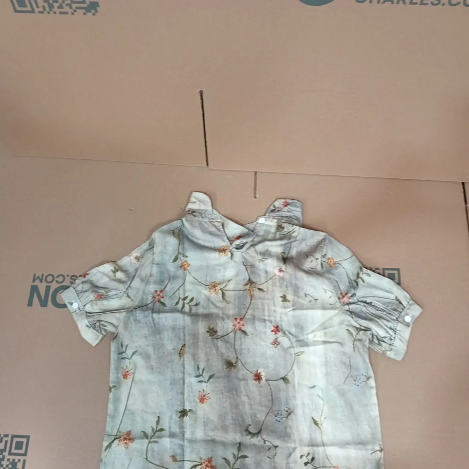 WOMEN'S FLORAL PRINT BLOUSE – UK SIZE M (MEDIUM)