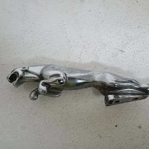 CHROME HOOD ORNAMENT – CAR LEAPING MASCOT, MOUNTING BASE