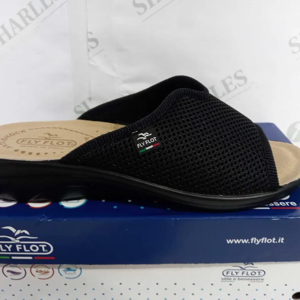 BOXED PAIR OF FLY FLOT MESH STRAP OPEN TOE BLACK SHOES (FLY27046) - UK 5